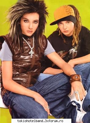 Fun with Bill - mooamaaaaaa..........ce misto sunt =) :D mai - Bill Kaulitz