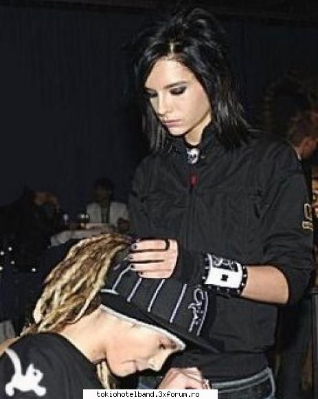 Fun with Bill - T: mai sus B: mai taci T: mai jos B: mai - Bill Kaulitz