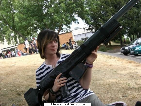 get a gun  :rotfl: poze ku trupa