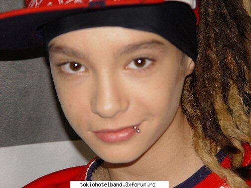 Tom Kaulitz - D odaaaa...ce zambet - Arhiva